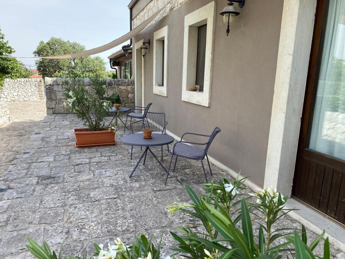 Mastro Vanni - Urban Masseria Рагуза Экстерьер фото