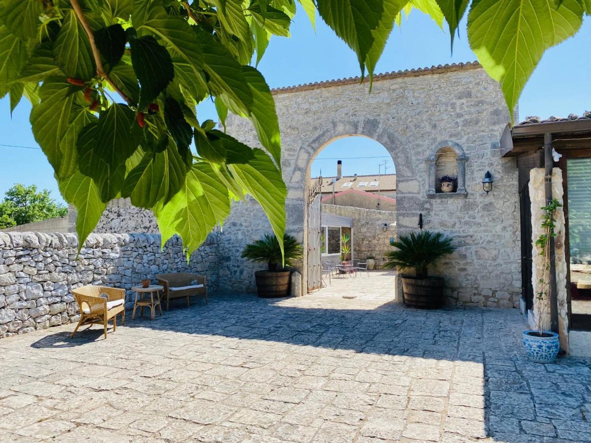 Mastro Vanni - Urban Masseria Рагуза Экстерьер фото